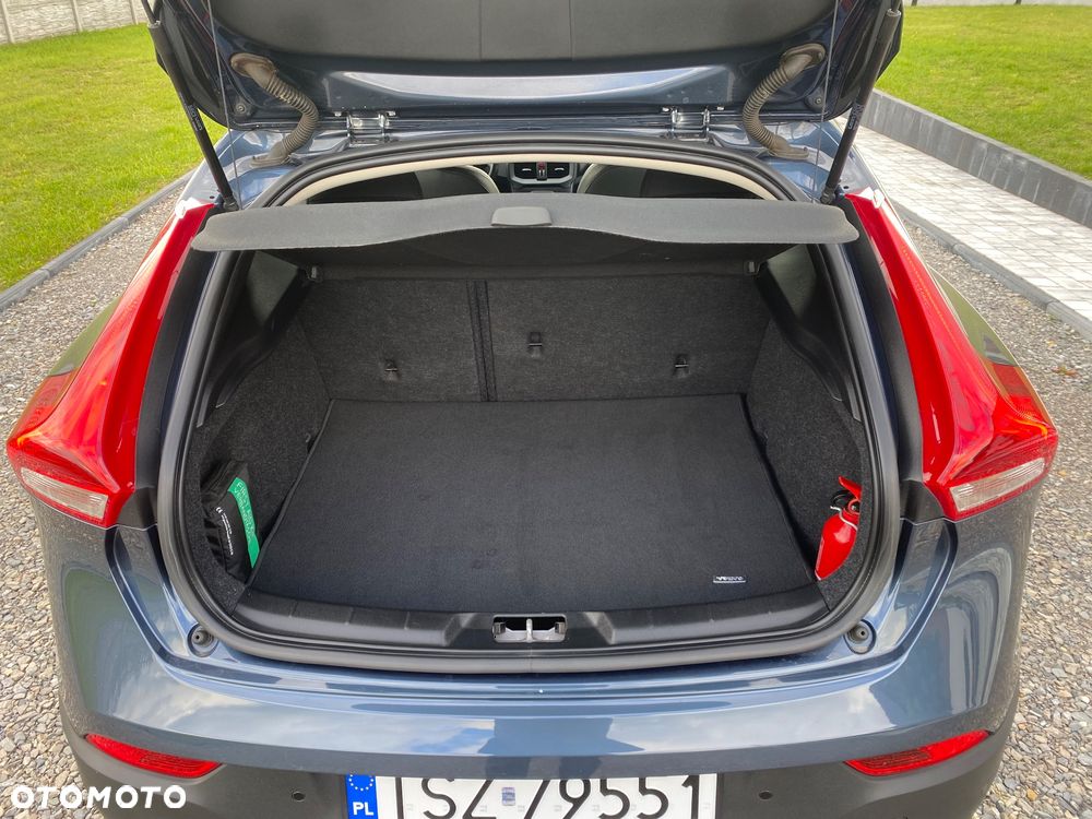 Volvo V40 Cross Country D2 Drive-E Momentum - 21