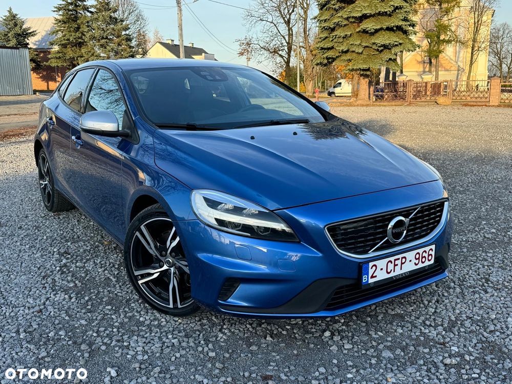 Volvo V40 D2 Drive-E Kinetic - 1