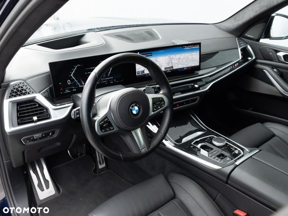 BMW X7 - 11