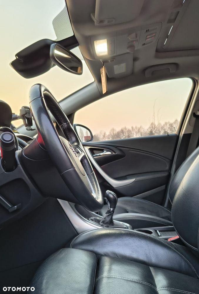 Opel Astra 2.0 CDTI DPF Sport - 21