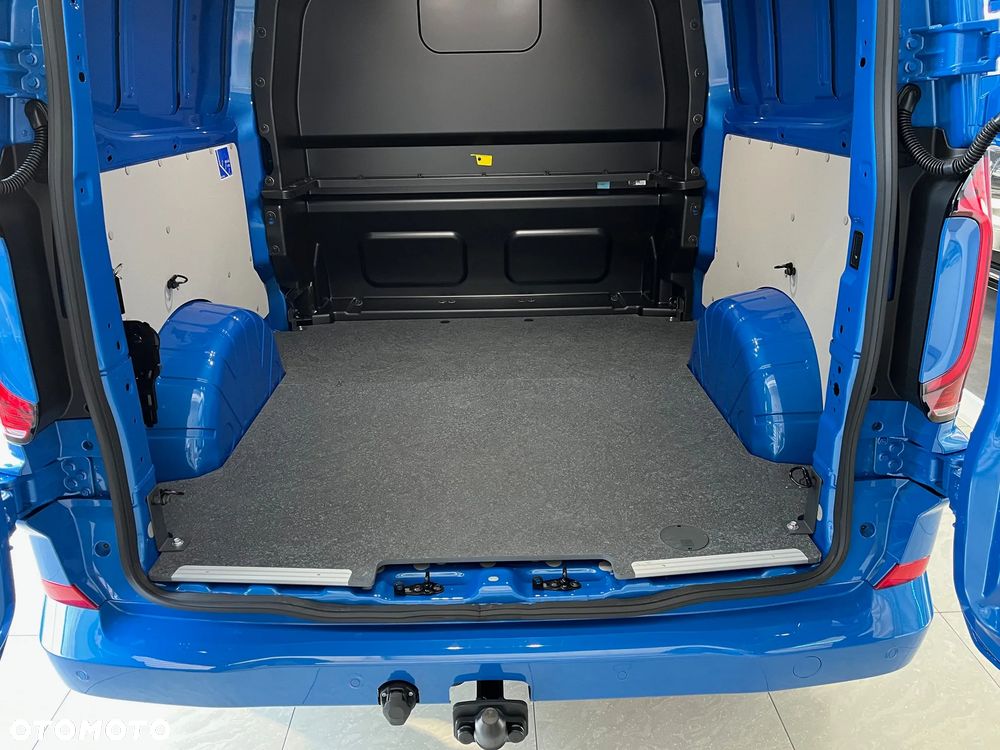 Volkswagen Transporter - 7
