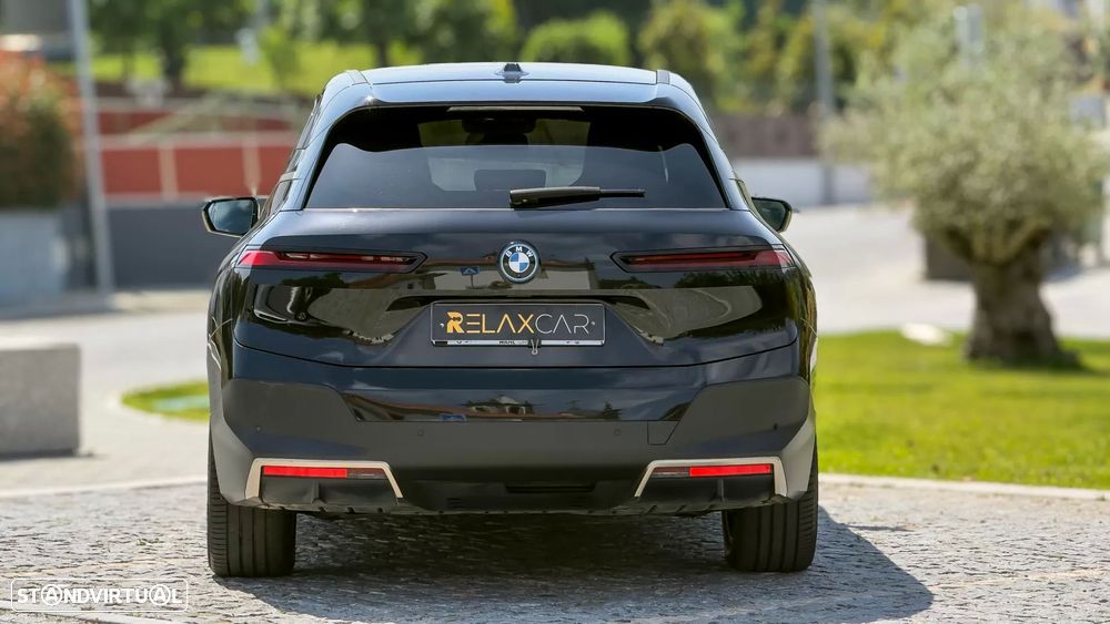 BMW iX xDrive 40 - 25