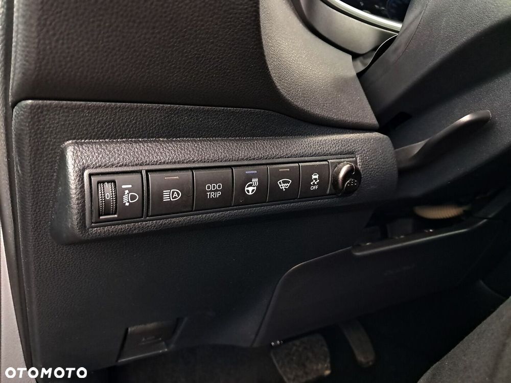 Toyota Corolla 1.8 Hybrid Comfort - 16