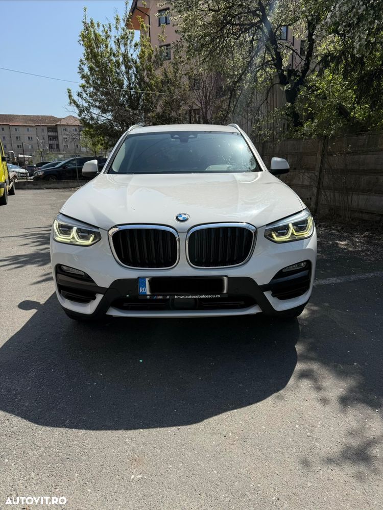 BMW X3 xDrive20d AT Luxury Line - 2