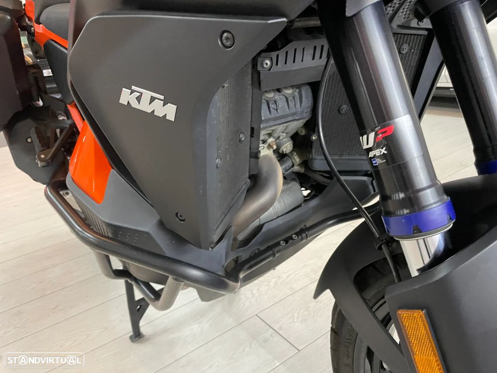 KTM 1290 Super Adventure S - 17