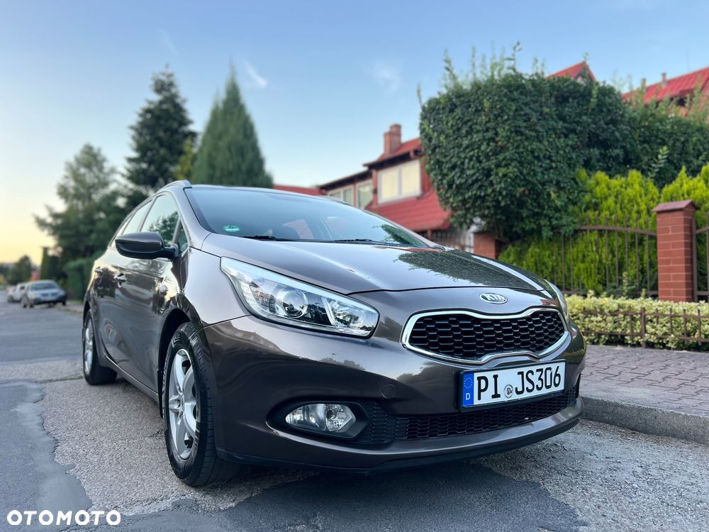 Kia Ceed 1.6 GDI Spirit - 7