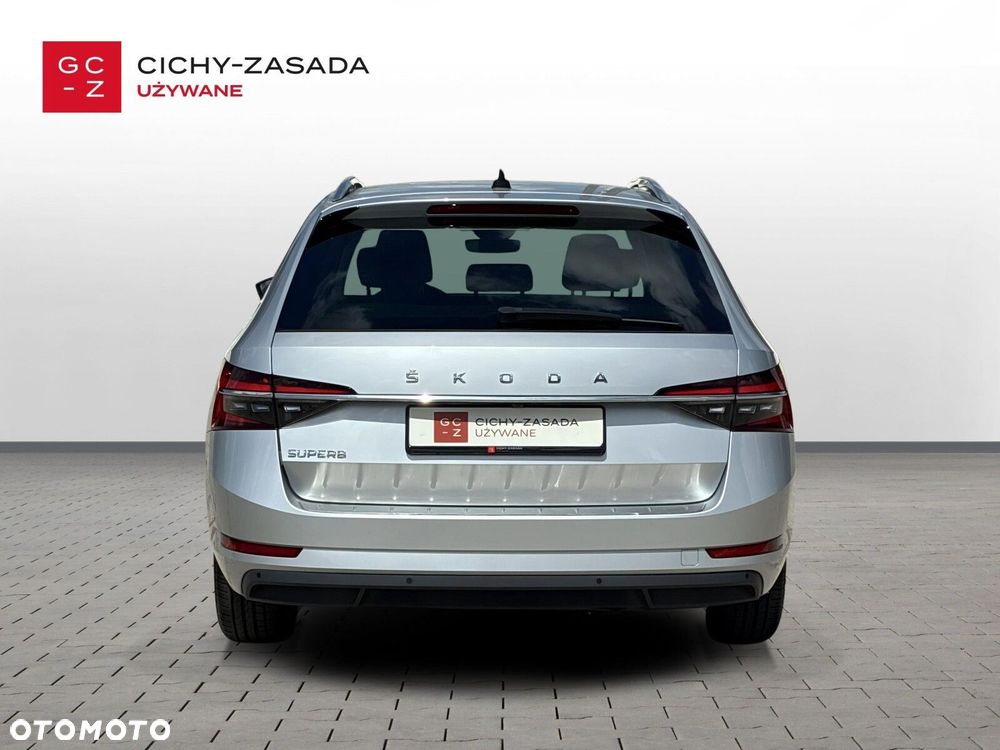 Skoda Superb 2.0 TDI SCR Style DSG - 5