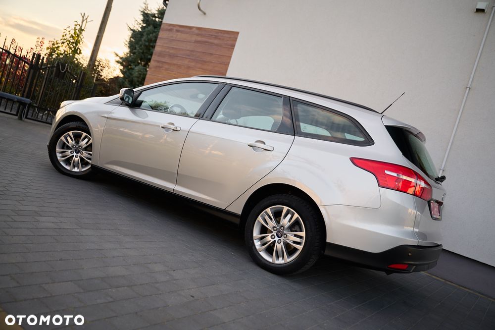 Ford Focus 1.5 TDCi Titanium ECOnetic ASS - 11