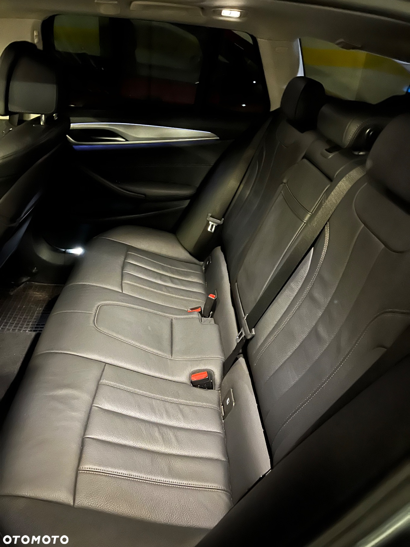 BMW Seria 5 525d Luxury Line - 20