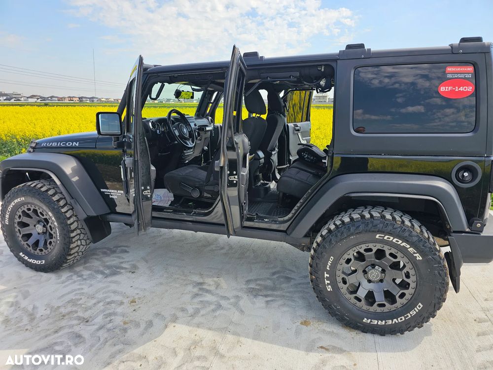Jeep Wrangler - 4