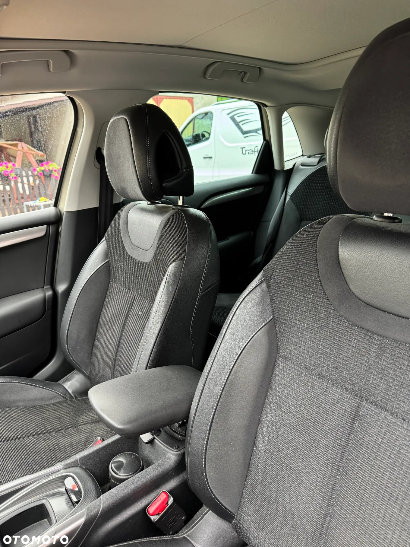 Citroën C4 - 12
