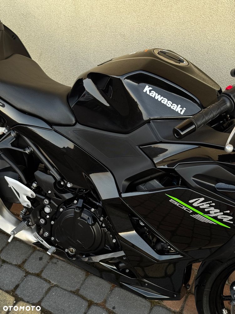 Kawasaki Ninja - 22