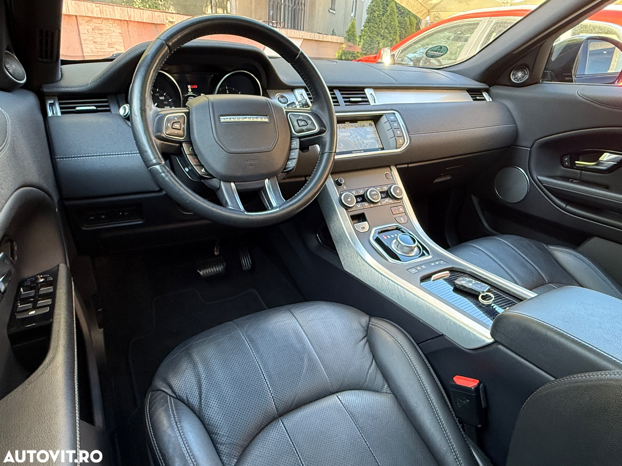 Land Rover Range Rover Evoque 2.0 D150 R-Dynamic HSE - 6