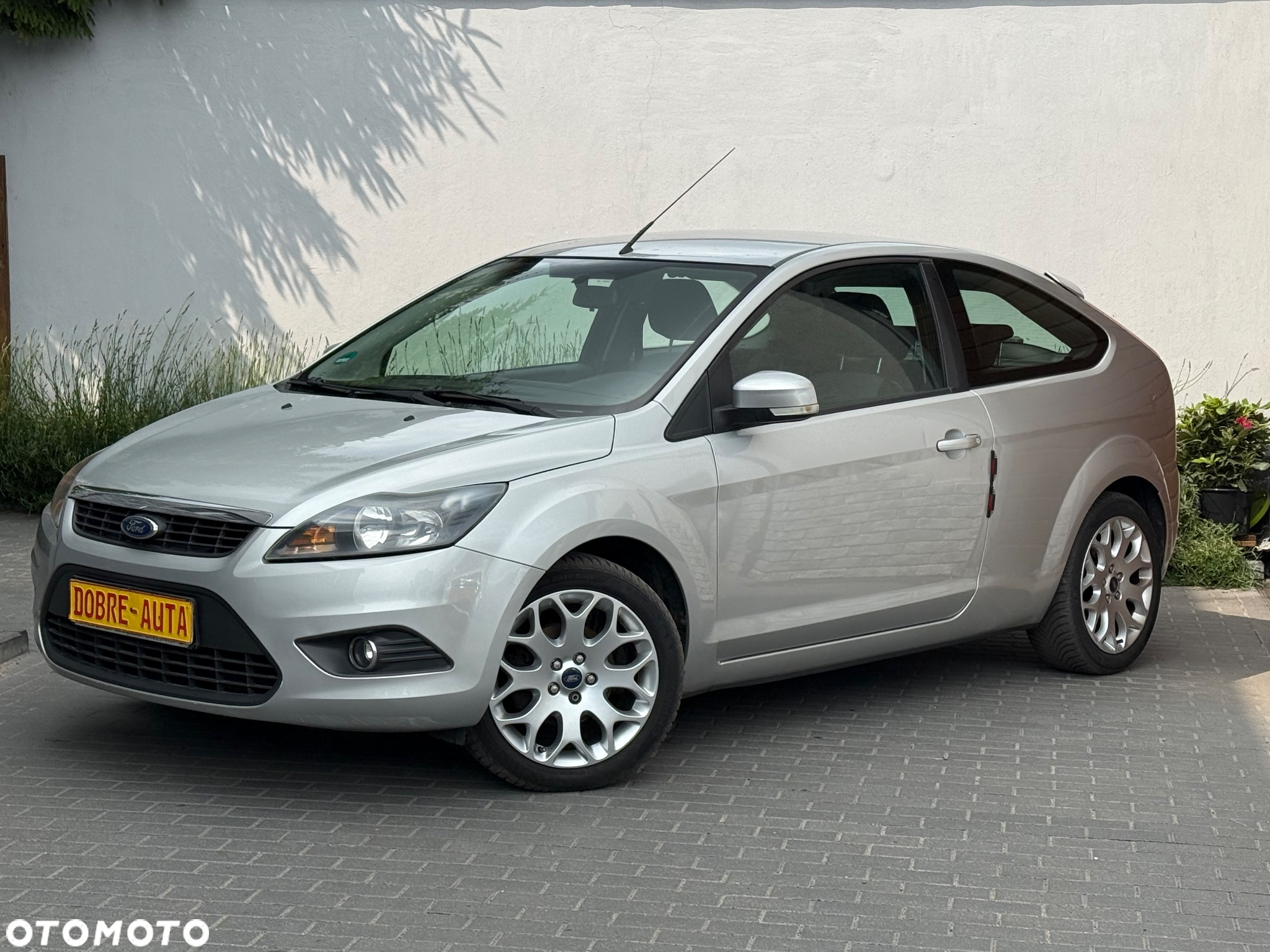 Ford Focus 1.6 Ti-VCT Sport - 19