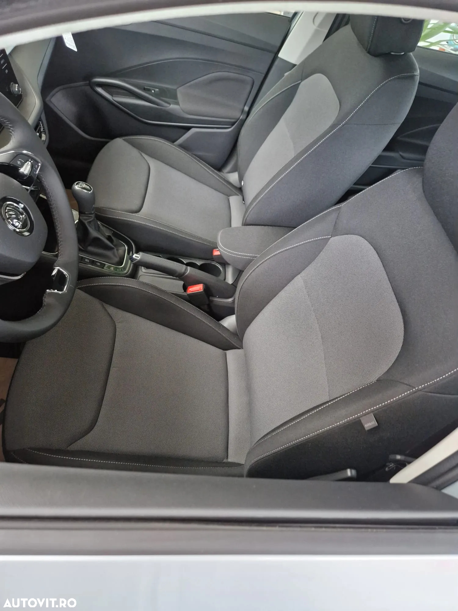 SsangYong Tivoli - 13