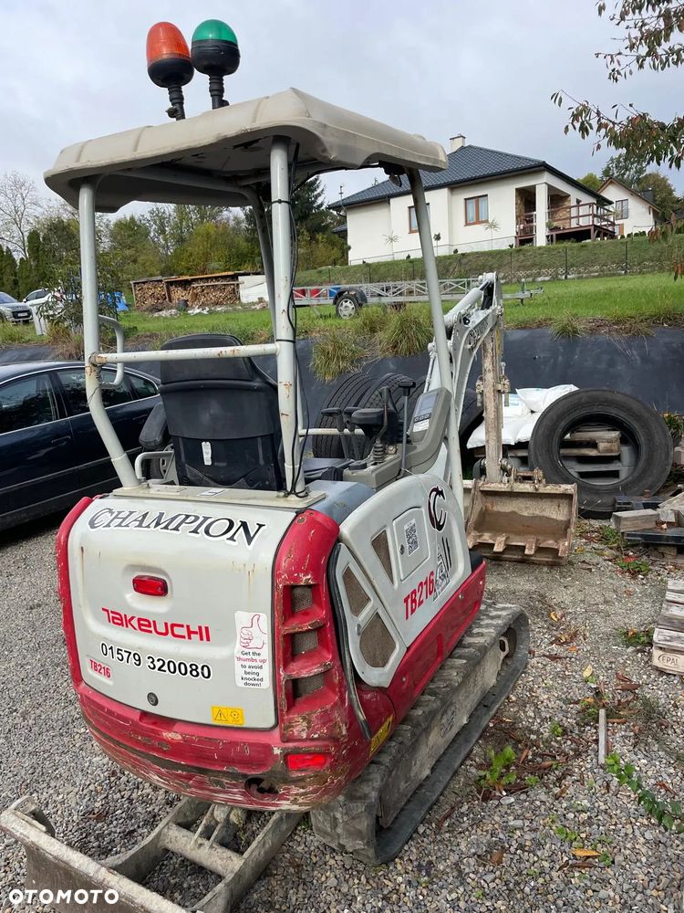 Takeuchi TB216 - 2