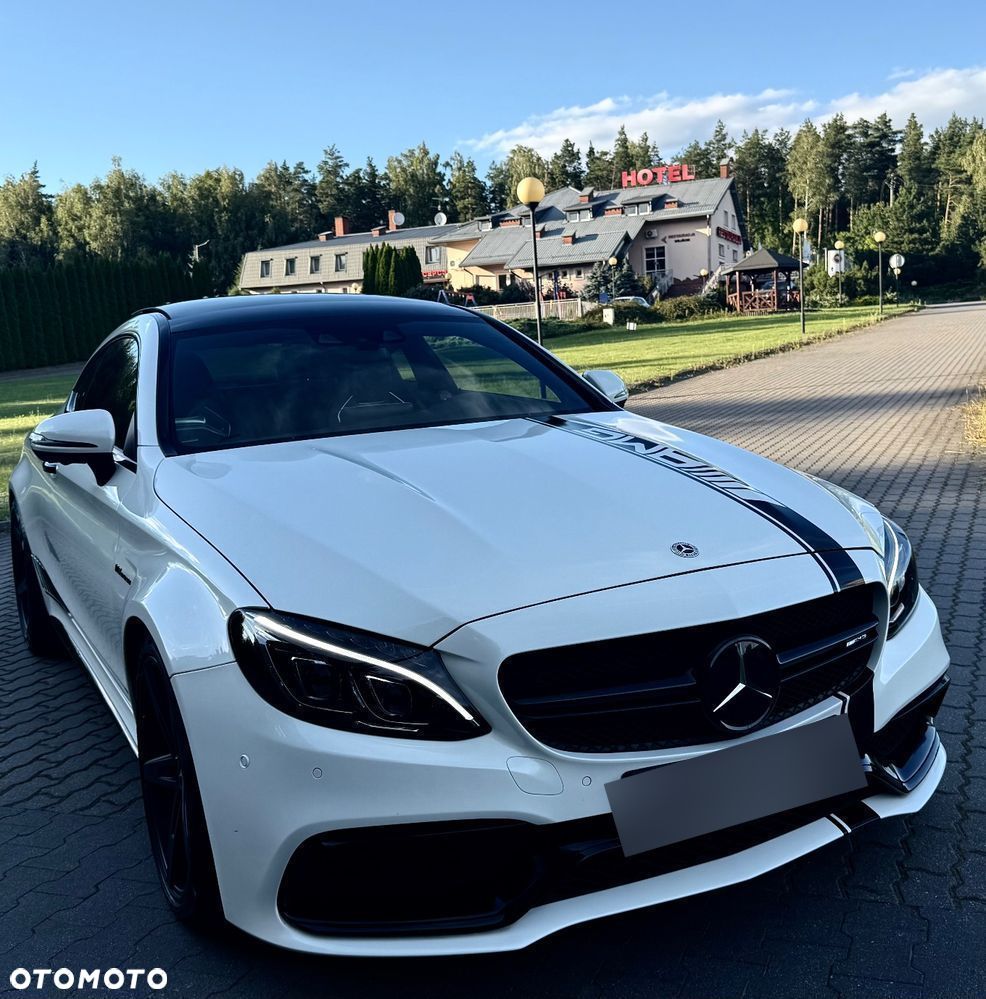 Mercedes-Benz Klasa C AMG 63 S - 2