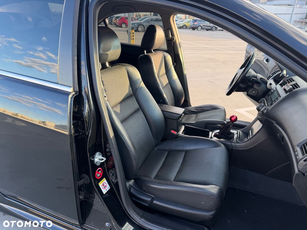 Honda Accord 2.4 i Executive - 9