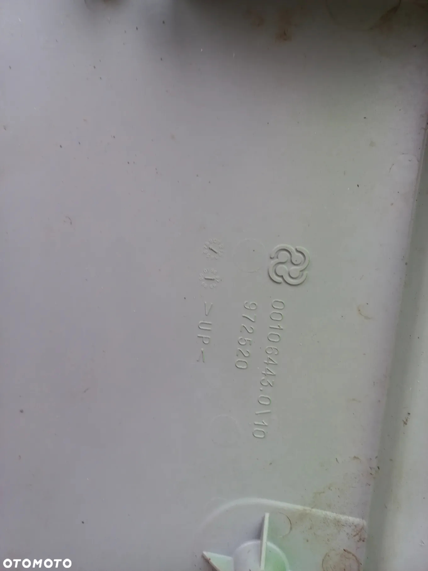 Dach Massey Ferguson seria 5610,6613,7615,7619,7626 4351946M94 ,błotnik, maska - 7