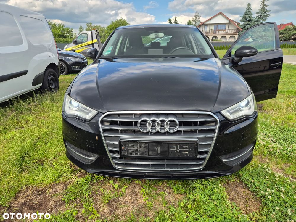 Audi A3 Sportback 1.6 TDI Attraction - 14