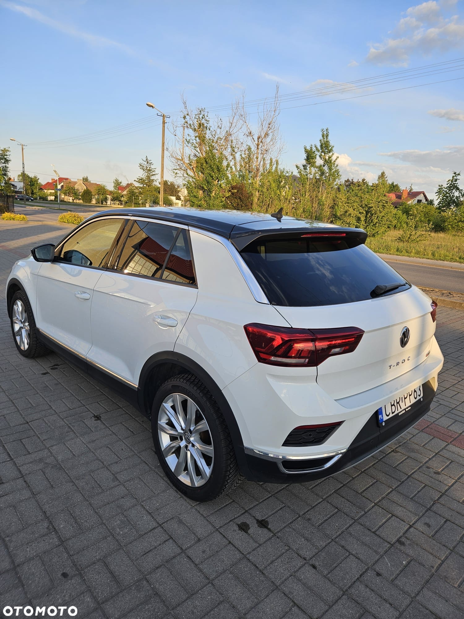 Volkswagen T-Roc 2.0 TDI SCR 4MOTION DSG ACTIVE - 12