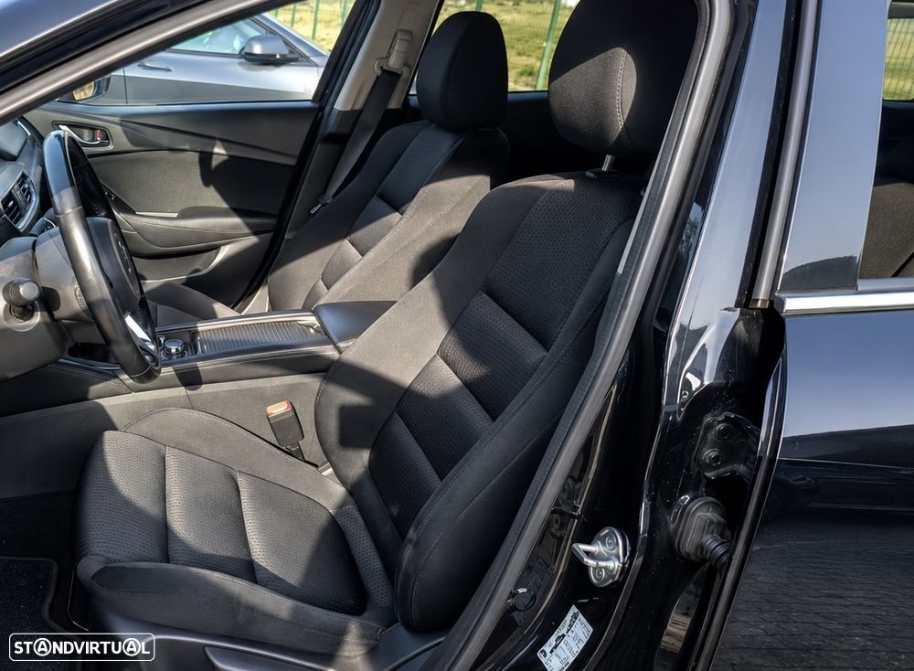 Mazda 6 M6 2.2 SKY-D Excellence Navi - 3
