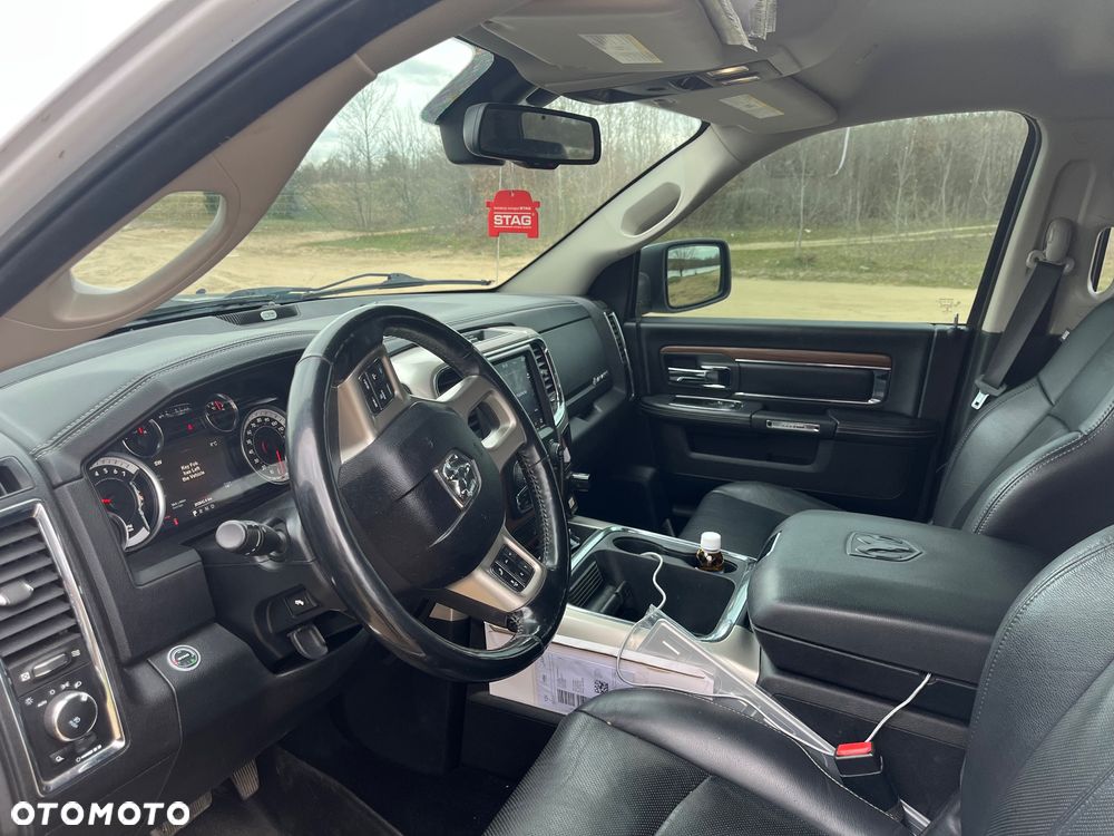 RAM 1500 5.7 Crew Cab Laramie - 15