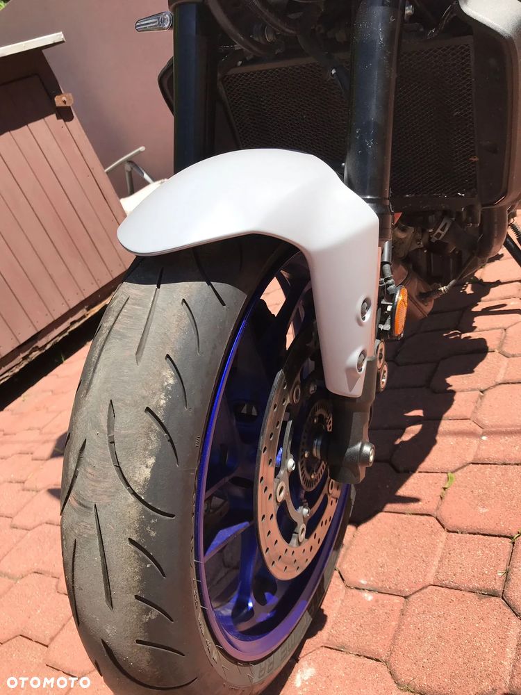 Yamaha MT - 6