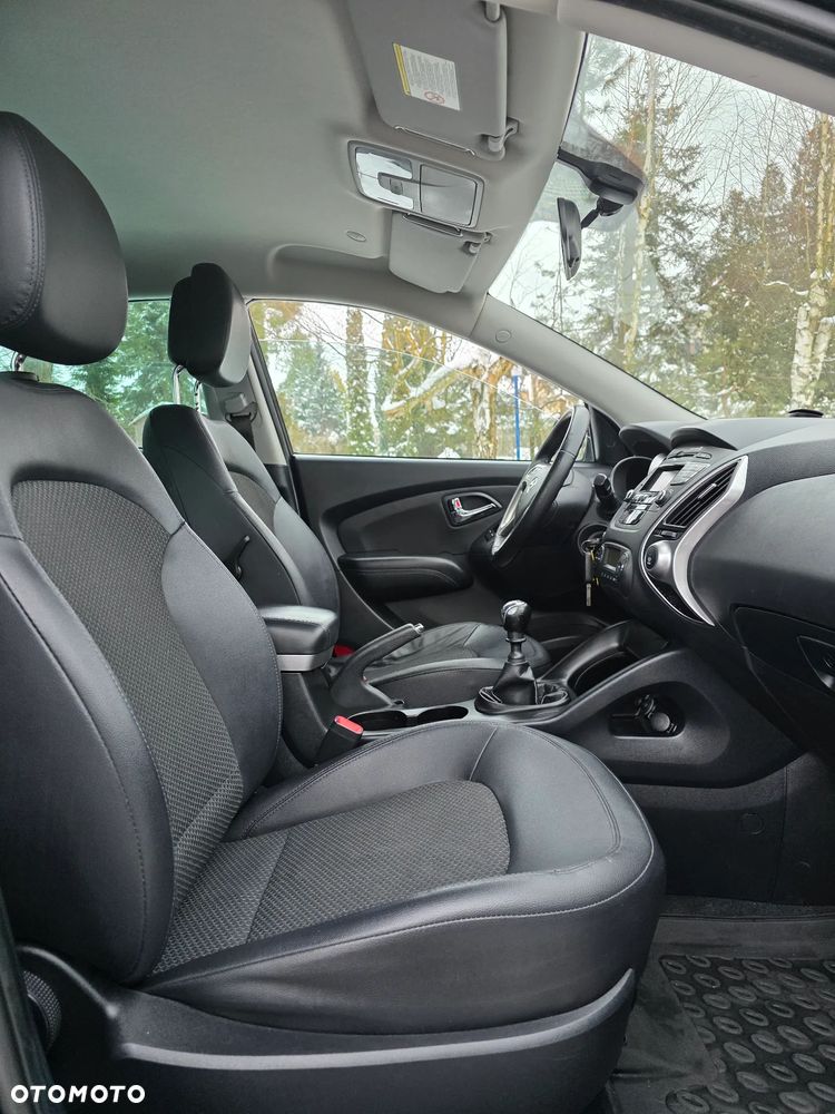 Hyundai ix35 1.6 2WD UEFA EURO 2012 Edition - 26