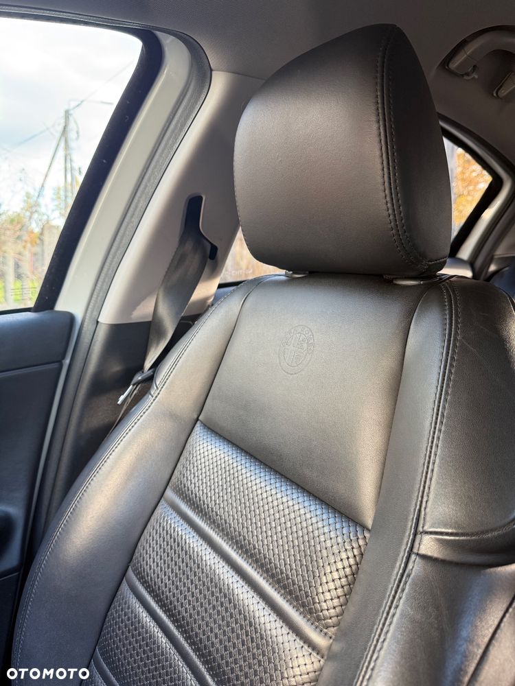 Alfa Romeo Giulietta 10-14 - 20