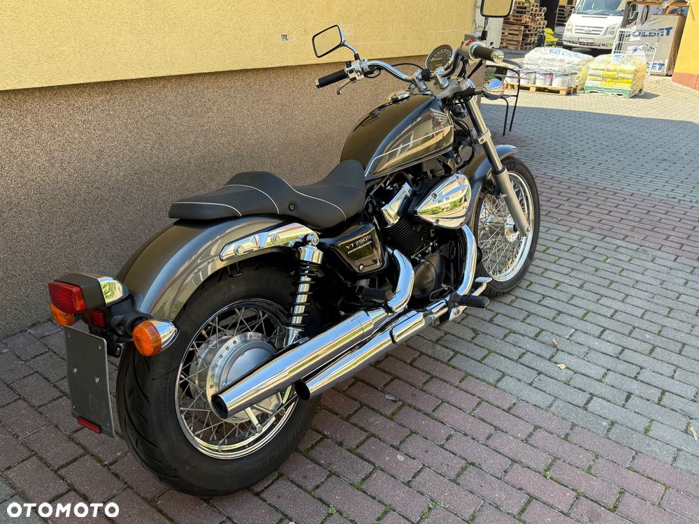 Honda VT - 9
