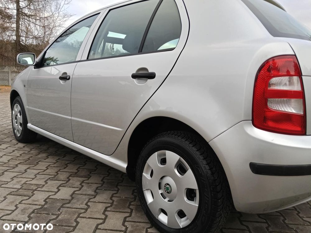 Skoda Fabia 1.2 HTP Cool Edition - 7