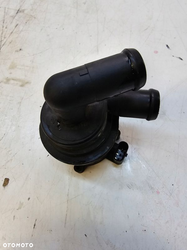 ZAWÓR WODY DODATKOWA POMPA AUDI A4 B8 5N0965561A - 3