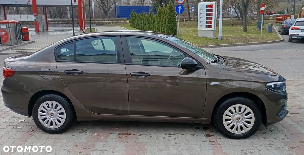 Fiat Tipo 1.0 T3 - 4