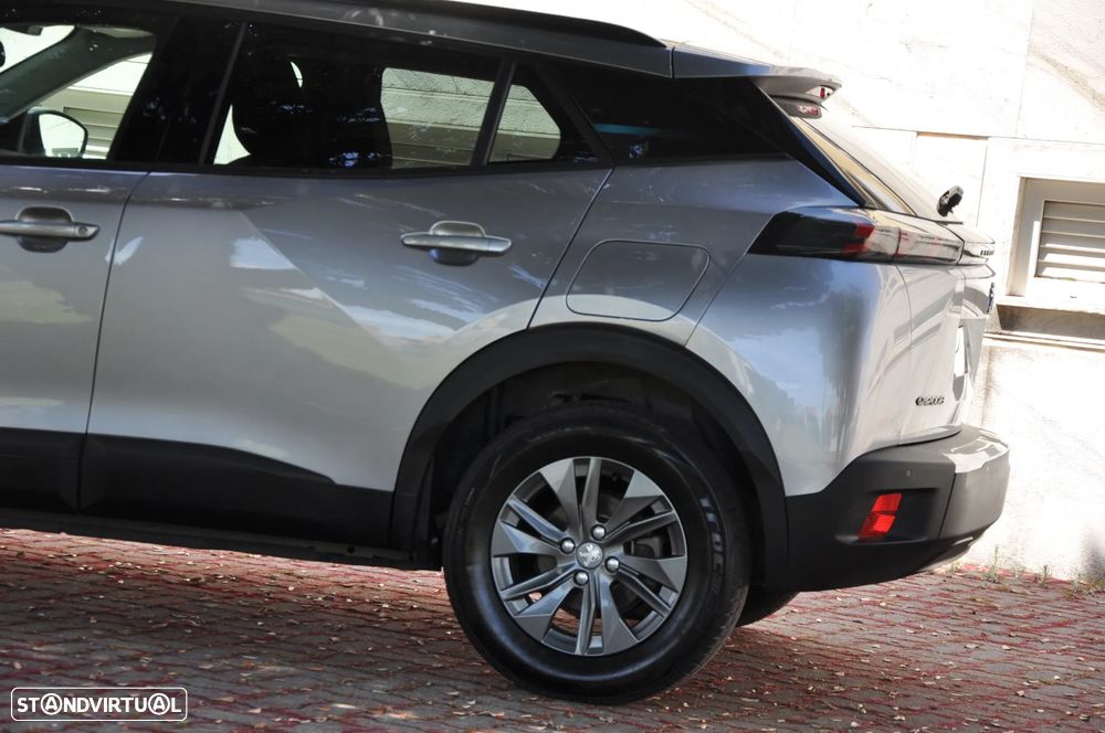 Peugeot e-2008 Style - 20