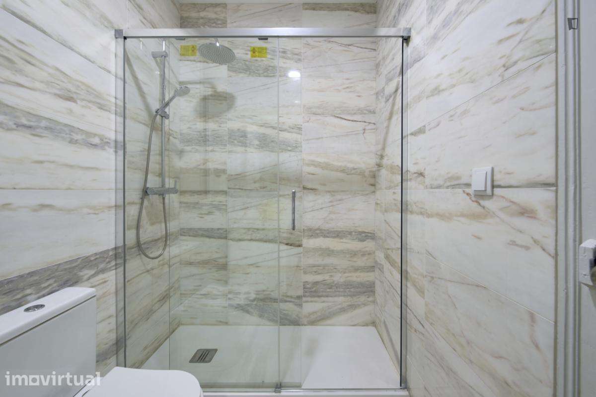 Quarto - localizado em Arroios Lisbon - Grande imagem: 3/32