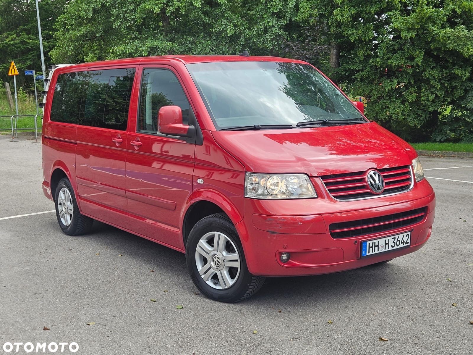 Volkswagen Multivan - 1