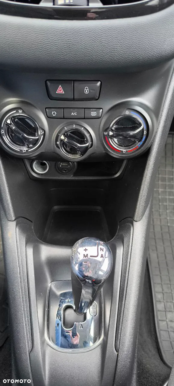 Peugeot 208 1.2 VTi Active ETG5 - 21