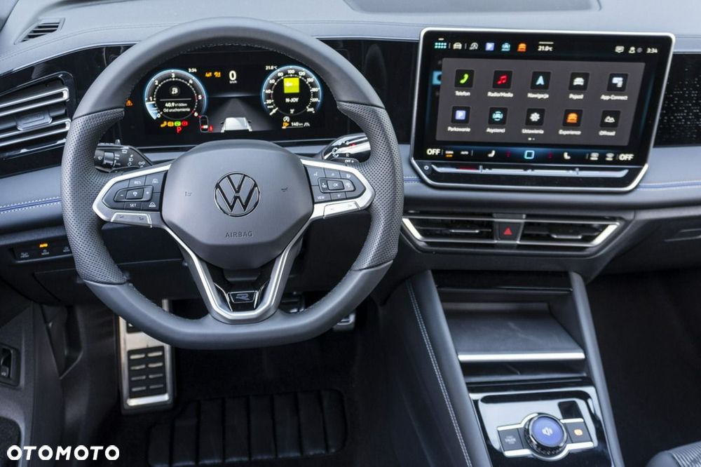 Volkswagen Tiguan - 23