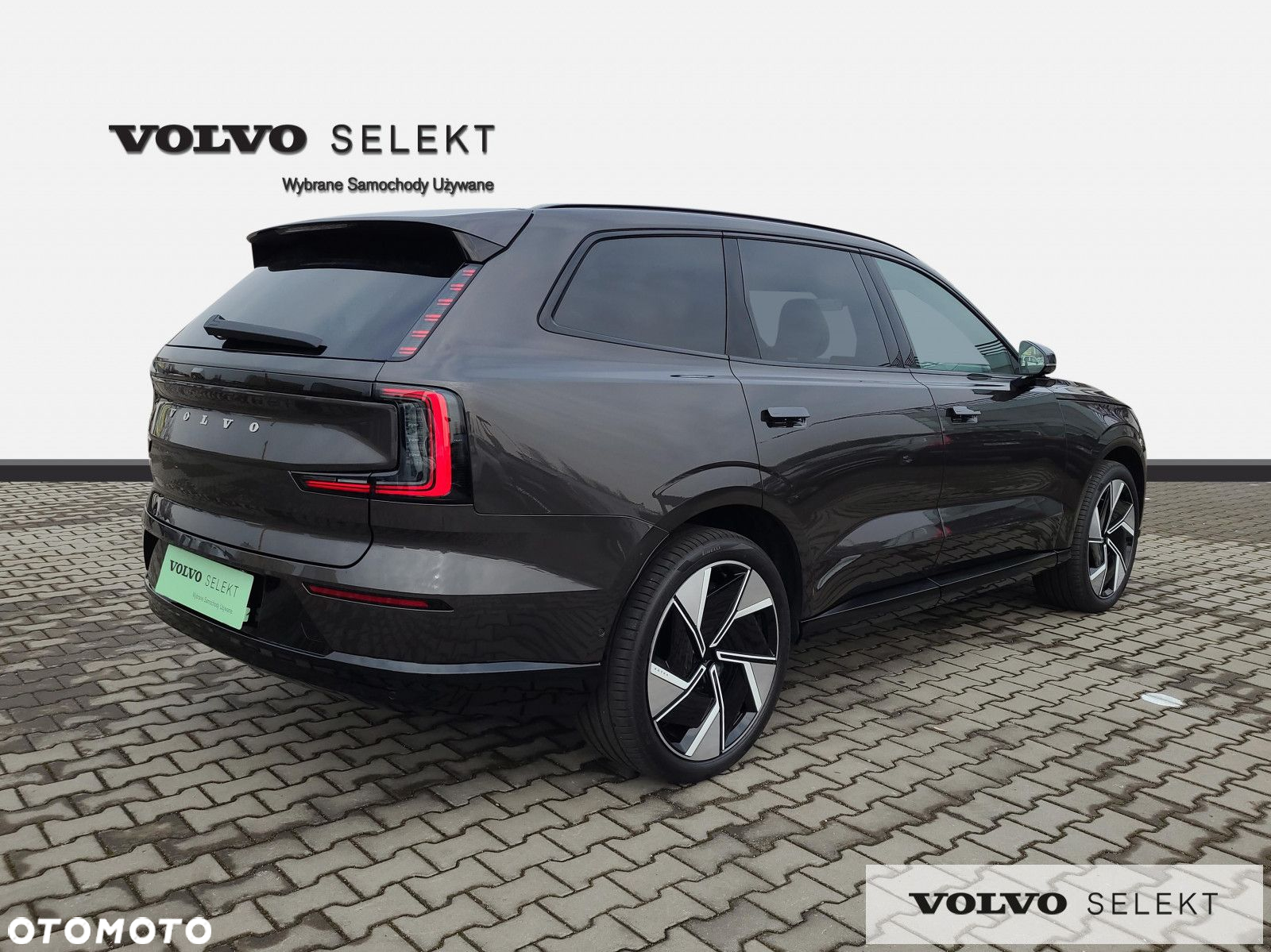 Volvo EX90 - 6