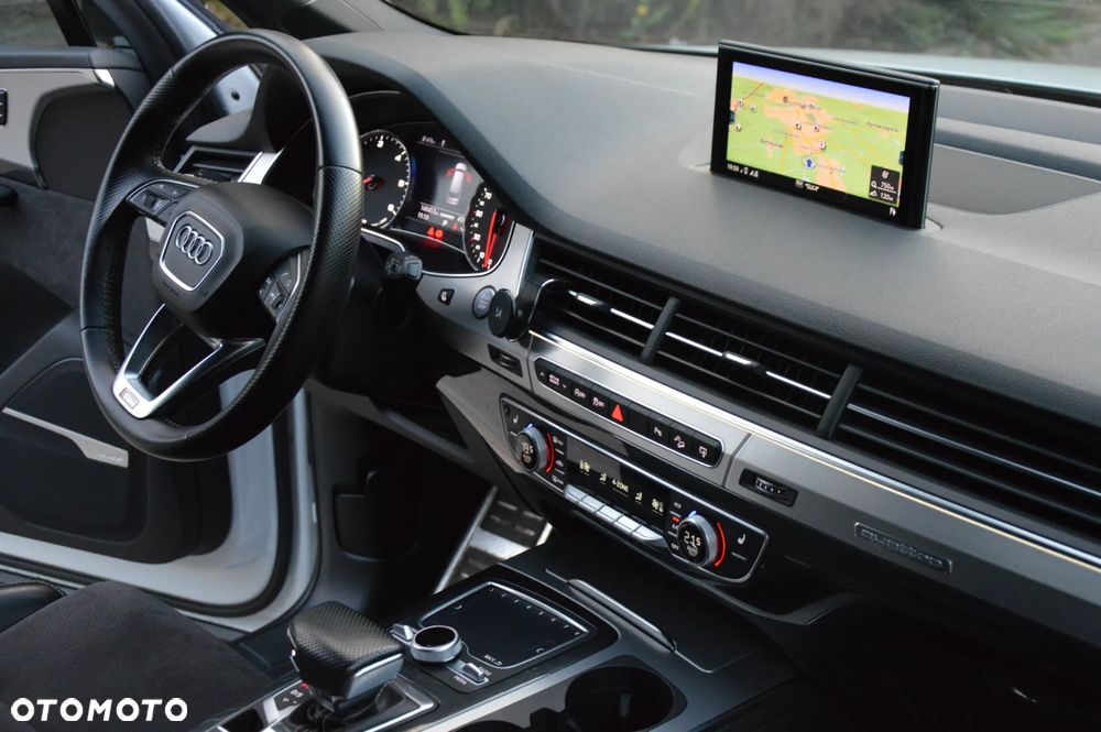 Audi Q7 - 14