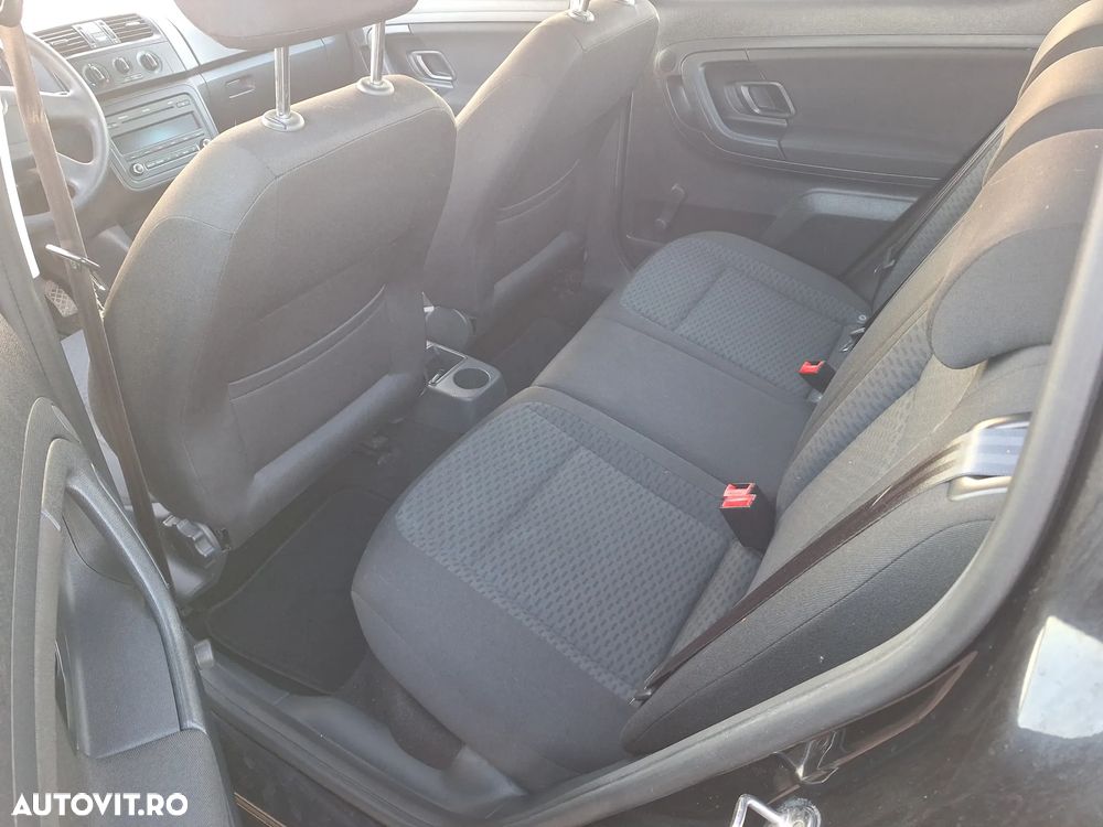 Skoda Fabia 1.2 HTP Ambiente - 9