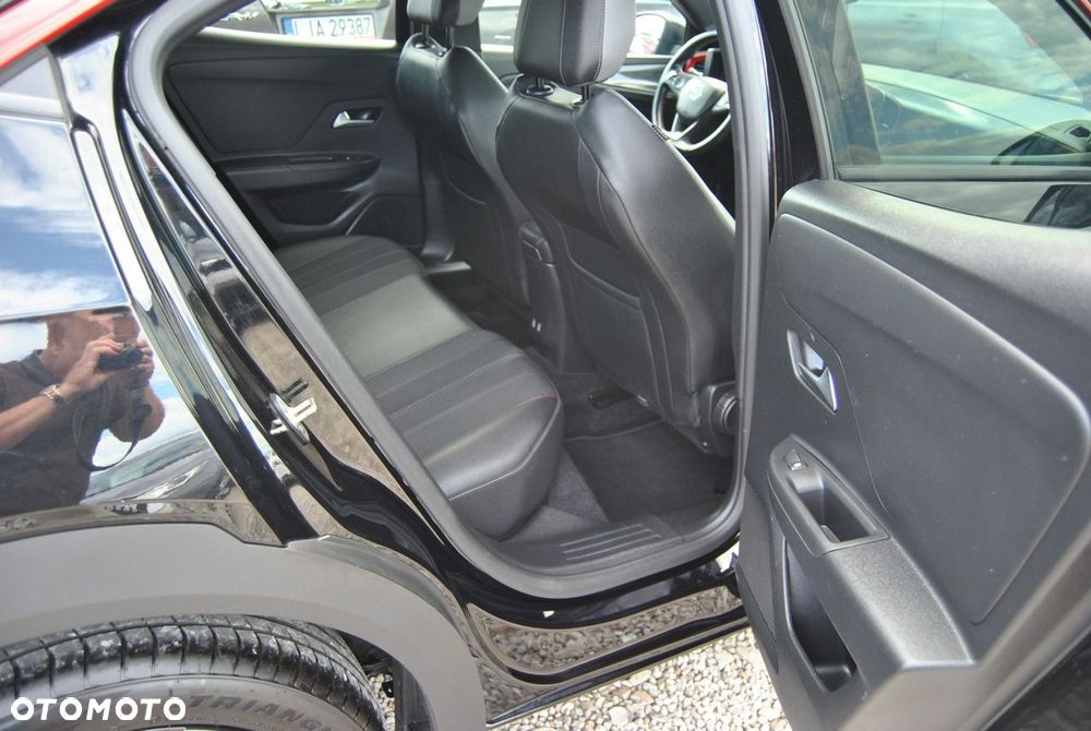 Opel Mokka 1.2 DI Turbo Automatik Black - 10