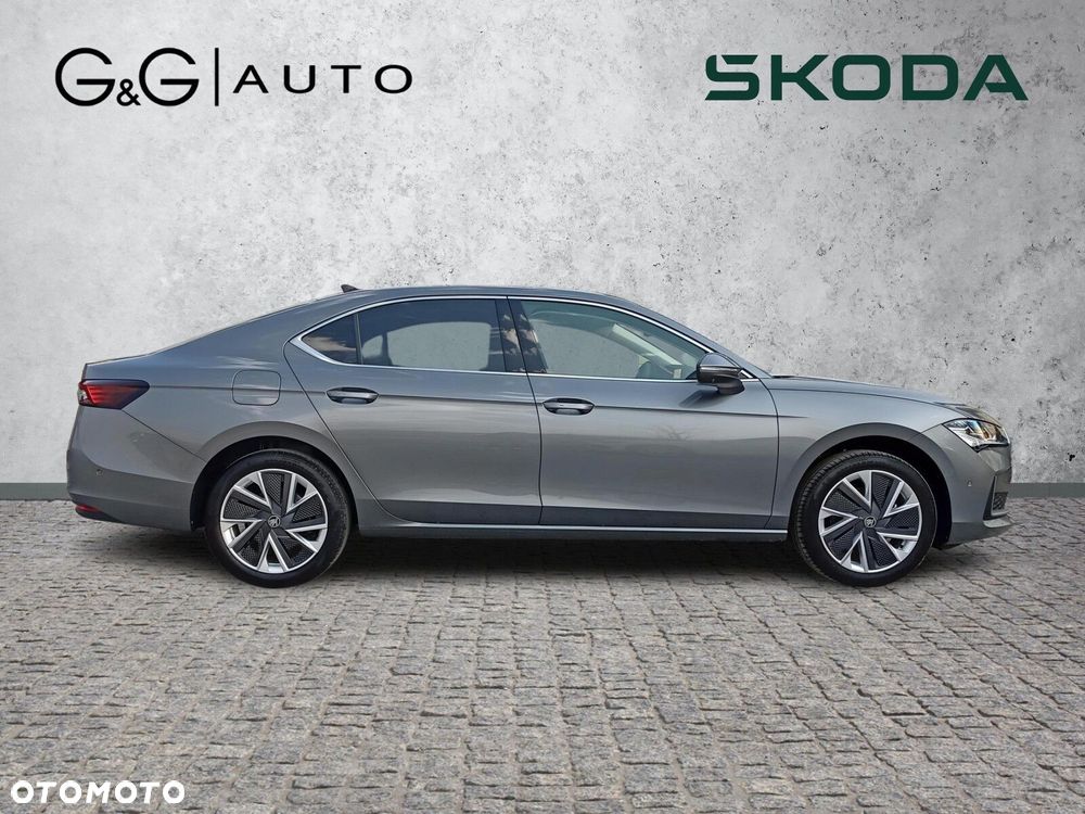 Skoda Superb 2.0 TDI SCR Edition 130 DSG - 8