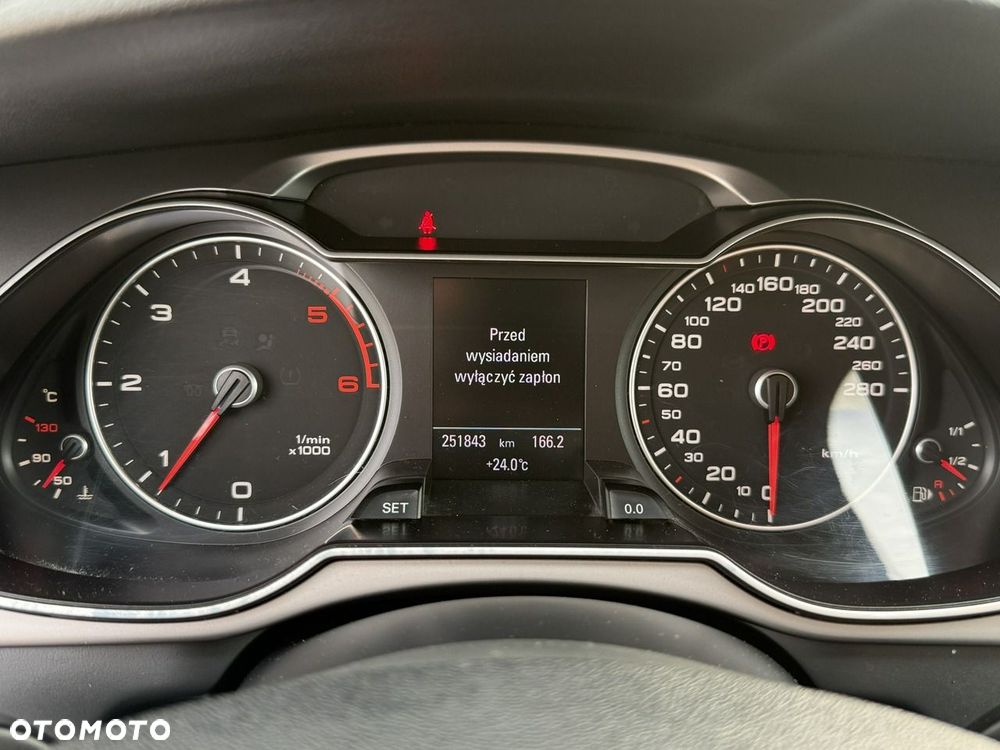 Audi A4 Avant - 23