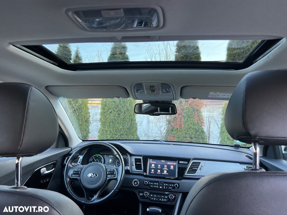Kia Niro 1.6 GDI PHEV 2WD Aut. Spirit - 35