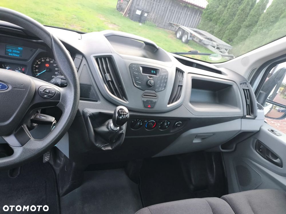 Ford Transit - 7
