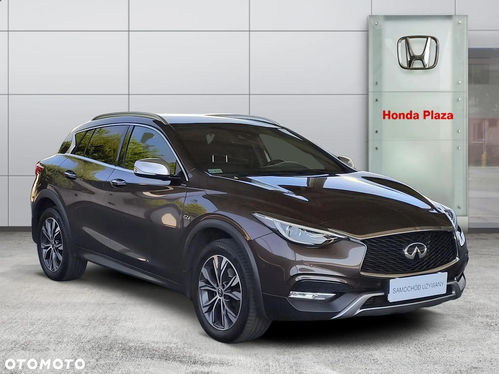 Infiniti QX30 2.2d Premium Tech AWD 7DCT - 8