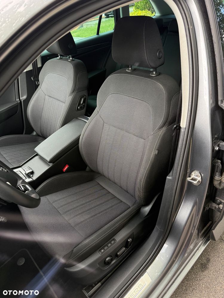 Skoda Superb 1.5 TSI DSG Ambition - 11