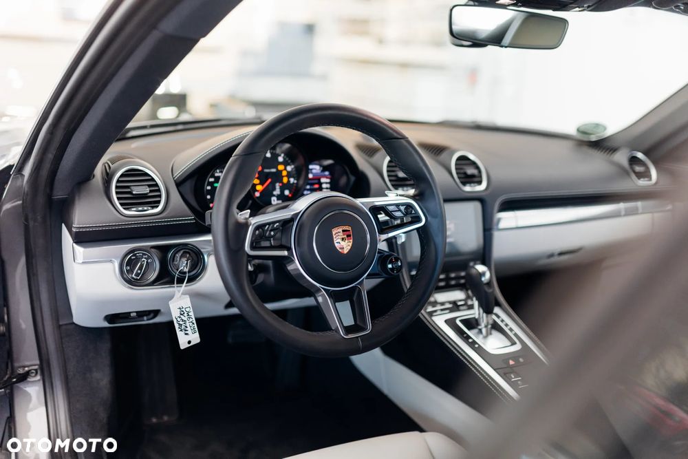 Porsche 718 Cayman GPF PDK - 19